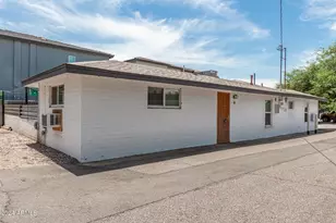 3027 N 37th St, Phoenix, AZ 85018 - Photo 12