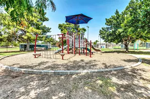 8889 E Meadow Hill Dr, Scottsdale, AZ 85260 - Photo 34