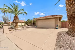 26409 S Saddletree Dr, Sun Lakes, AZ 85248 - Photo 4
