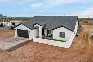 1427 E Whiteley St, Apache Junction, AZ 85119 - Photo 40