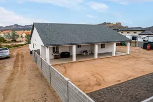 1427 E Whiteley St, Apache Junction, AZ 85119 - Photo 40