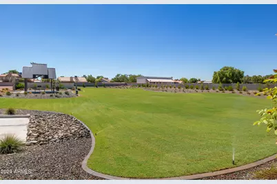 7550 W Gelding Drive, Peoria, AZ 85381 - Photo 40