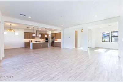 7550 W Gelding Drive, Peoria, AZ 85381 - Photo 14