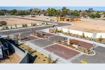 7550 W Gelding Drive, Peoria, AZ 85381 - Photo 38