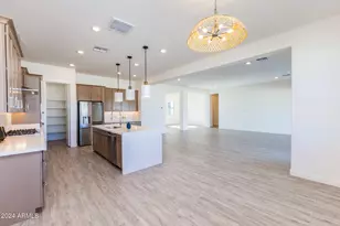 7550 W Gelding Dr, Peoria, AZ 85381 - Photo 4