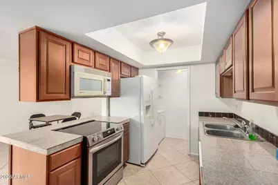 8021 N 32nd Avenue, Phoenix, AZ 85051 - Photo 10