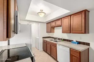 8021 N 32nd Ave, Phoenix, AZ 85051 - Photo 8