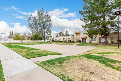 8021 N 32nd Avenue, Phoenix, AZ 85051 - Photo 30