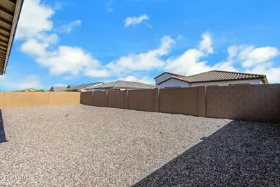 3885 E Kenley Lane, San Tan Valley, AZ 85143 - Photo 30