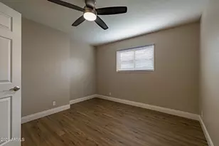 323 North Hunt Dr E, Mesa, AZ 85203 - Photo 24