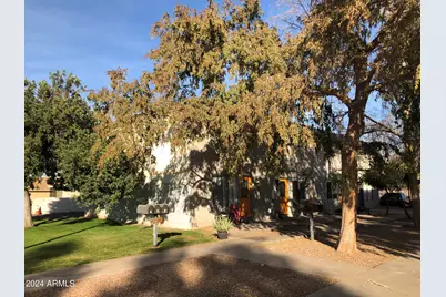 2015 S Granada Drive #1, Tempe, AZ 85282 - Photo 4