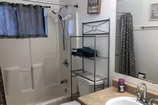 2015 S Granada Dr, Tempe, AZ 85282 - Photo 8