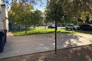 2015 S Granada Dr, Tempe, AZ 85282 - Photo 36