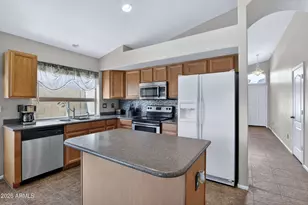 515 W Love Rd, San Tan Valley, AZ 85143 - Photo 8