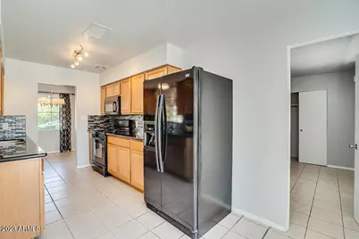 543 W 19th Street, Tempe, AZ 85281 - Photo 6