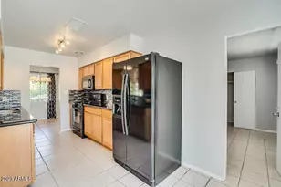 543 W 19th St, Tempe, AZ 85281 - Photo 6