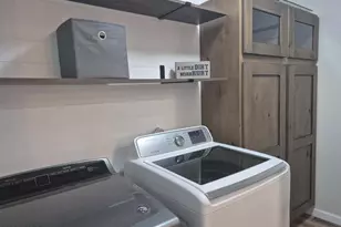 14233 N 60th Ave, Glendale, AZ 85306 - Photo 18