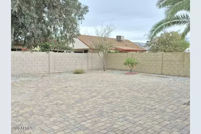 14233 N 60th Avenue, Glendale, AZ 85306 - Photo 20