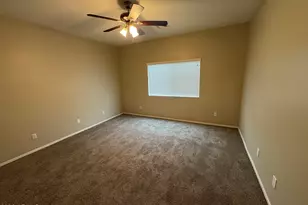 17620 W Lundberg St, Surprise, AZ 85388 - Photo 10