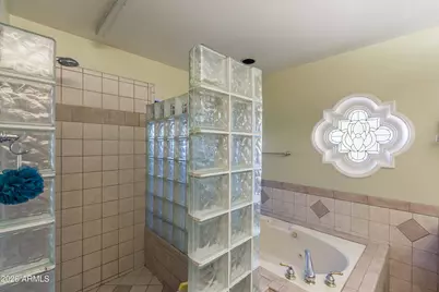 10490 E Desert Cove Avenue, Scottsdale, AZ 85259 - Photo 14