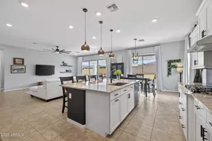 14233 S 179th Ave, Goodyear, AZ 85338 - Photo 12