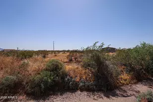 22129 W Dixileta Dr, Wittmann, AZ 85361 - Photo 22