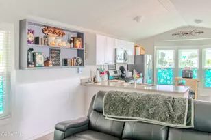 349 S Wayfarer, Mesa, AZ 85204 - Photo 8