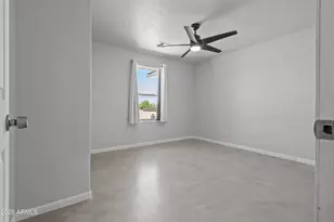 8547 W Magnum Dr, Arizona City, AZ 85123 - Photo 36