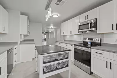 8547 W Magnum Drive, Arizona City, AZ 85123 - Photo 12