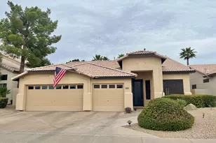 318 W Campo Bello Dr, Phoenix, AZ 85023 - Photo 18