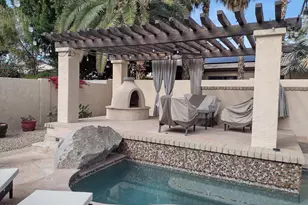 318 W Campo Bello Dr, Phoenix, AZ 85023 - Photo 6