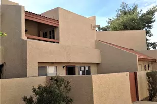 4224 W Calavar Rd, Phoenix, AZ 85053 - Photo 2