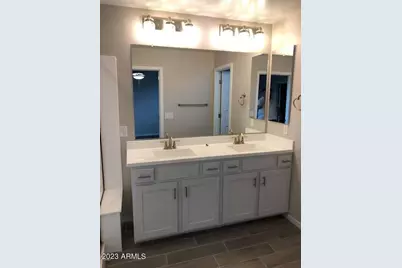 594 W Westchester Avenue, Tempe, AZ 85283 - Photo 14