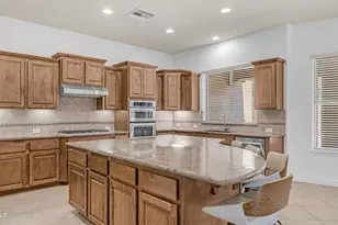 1606 W Silentcove Ln, Phoenix, AZ 85085 - Photo 2