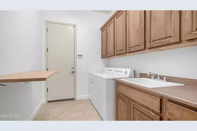 1606 W Silentcove Lane, Phoenix, AZ 85085 - Photo 46