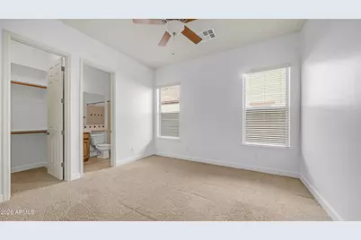 1606 W Silentcove Lane, Phoenix, AZ 85085 - Photo 38