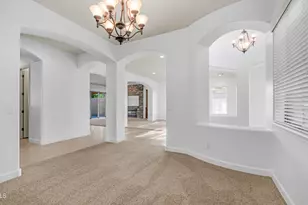 1606 W Silentcove Ln, Phoenix, AZ 85085 - Photo 36