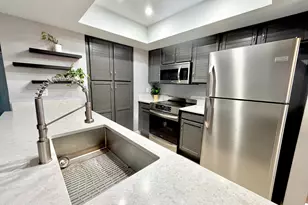 9705 E Mountain View Rd, Scottsdale, AZ 85258 - Photo 6