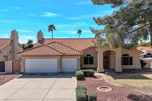 4617 E Acoma Dr, Phoenix, AZ 85032 - Photo 1