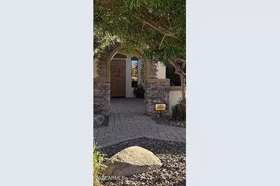 2203 E Tonto Place, Chandler, AZ 85249 - Photo 2