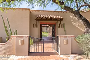 5102 N Saddle Rock Ln, Phoenix, AZ 85018 - Photo 4