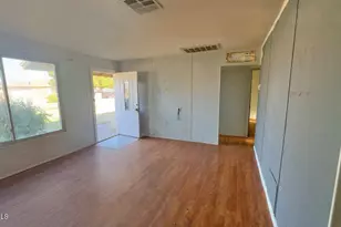 4949 W Stella Ave, Glendale, AZ 85301 - Photo 2