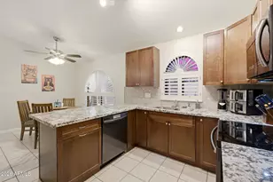 4619 E Adobe Dr, Phoenix, AZ 85050 - Photo 12