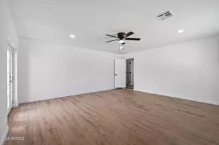 2822 E Yucca St, Phoenix, AZ 85028 - Photo 38