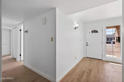 2822 E Yucca Street, Phoenix, AZ 85028 - Photo 6