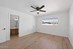 2822 E Yucca St, Phoenix, AZ 85028 - Photo 18