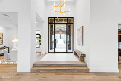 11520 E Dreyfus Avenue, Scottsdale, AZ 85259 - Photo 2