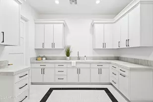 11520 E Dreyfus Ave, Scottsdale, AZ 85259 - Photo 32