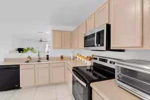 30052 N Sunray Dr, San Tan Valley, AZ 85143 - Photo 8