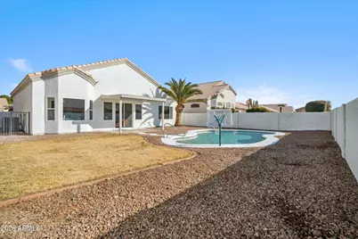 11537 W Laurelwood Lane, Avondale, AZ 85392 - Photo 32